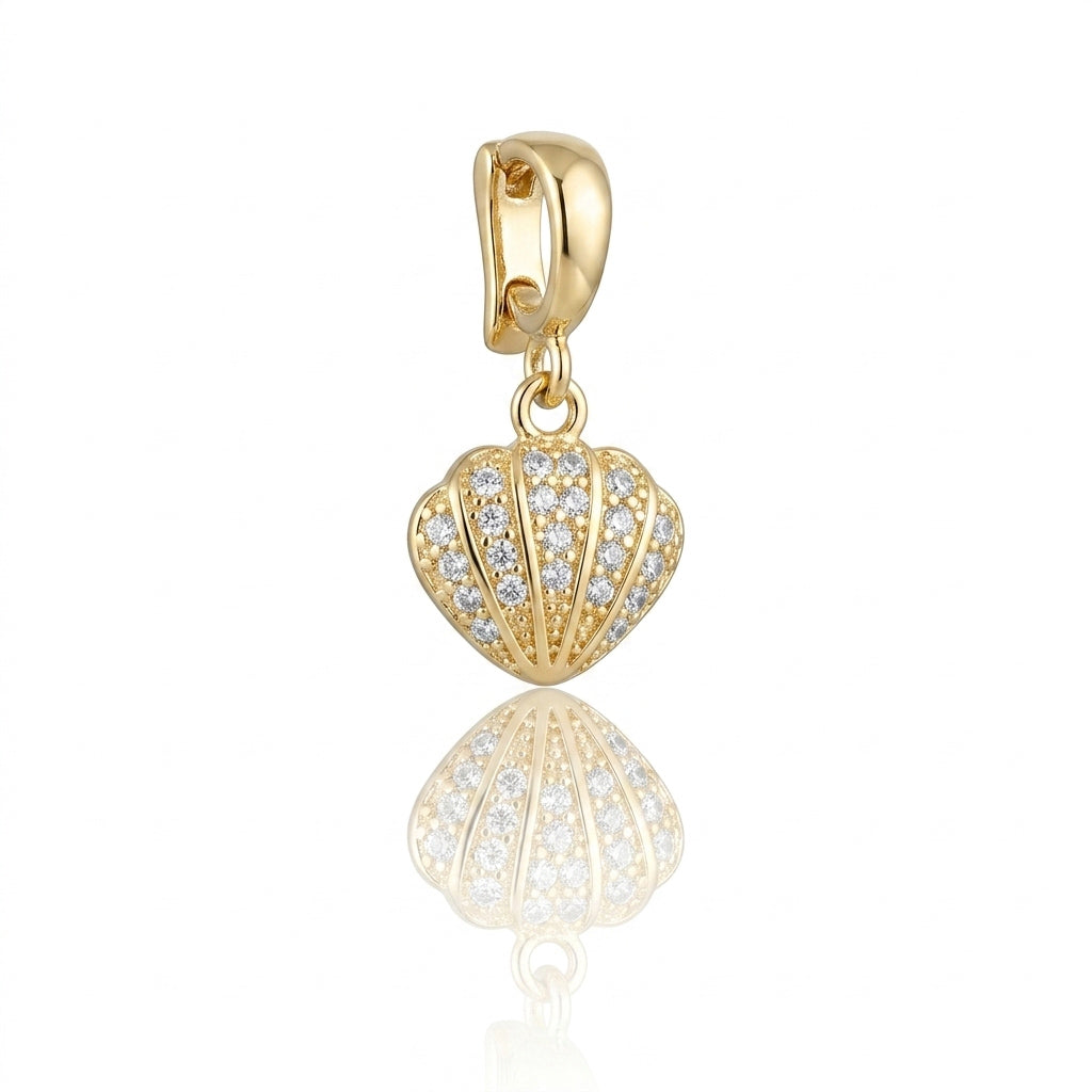 Pavé Seashell Charm CHIC